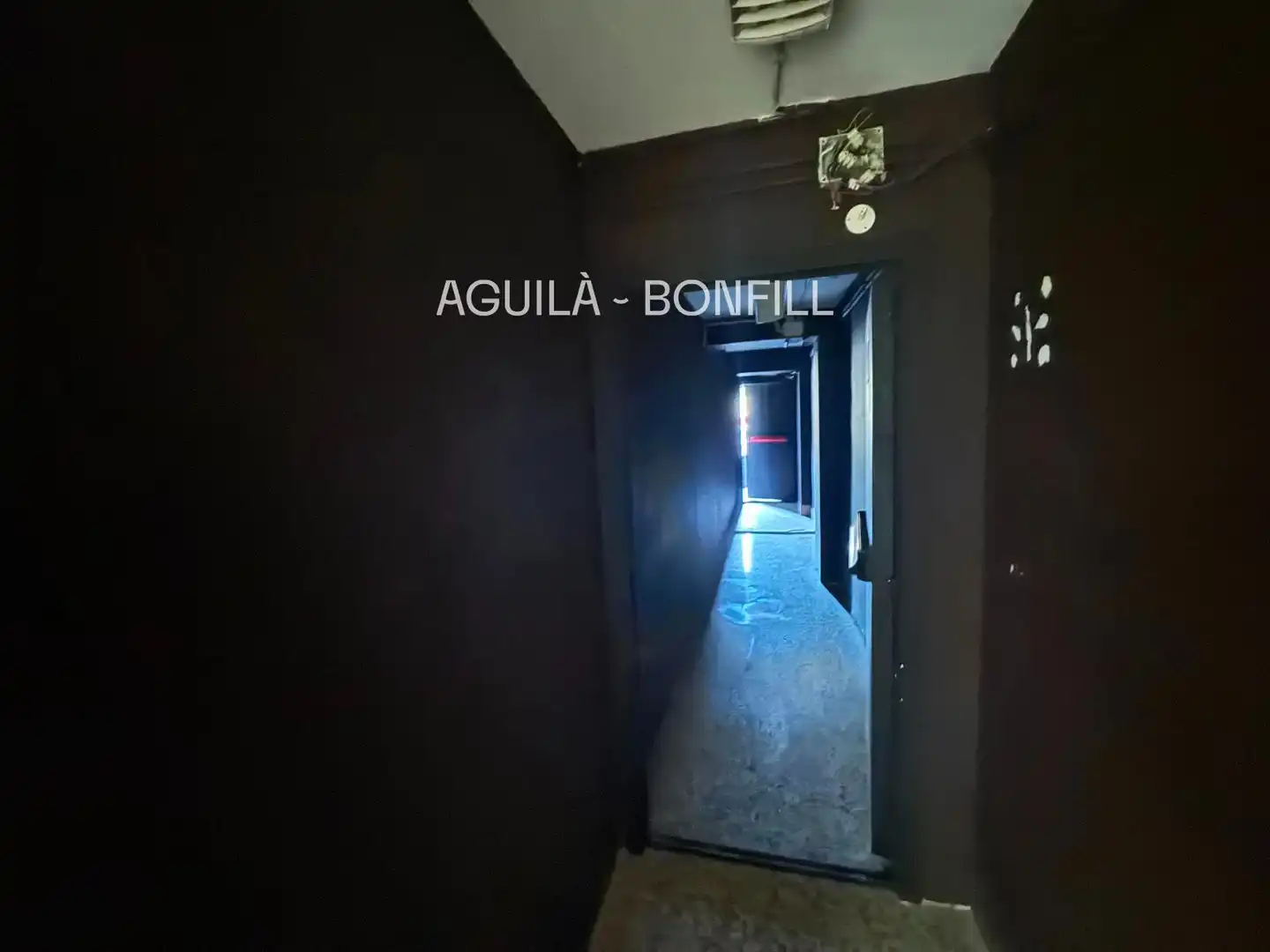 Local comercial de lloguer a Córcega 17, imagen 12