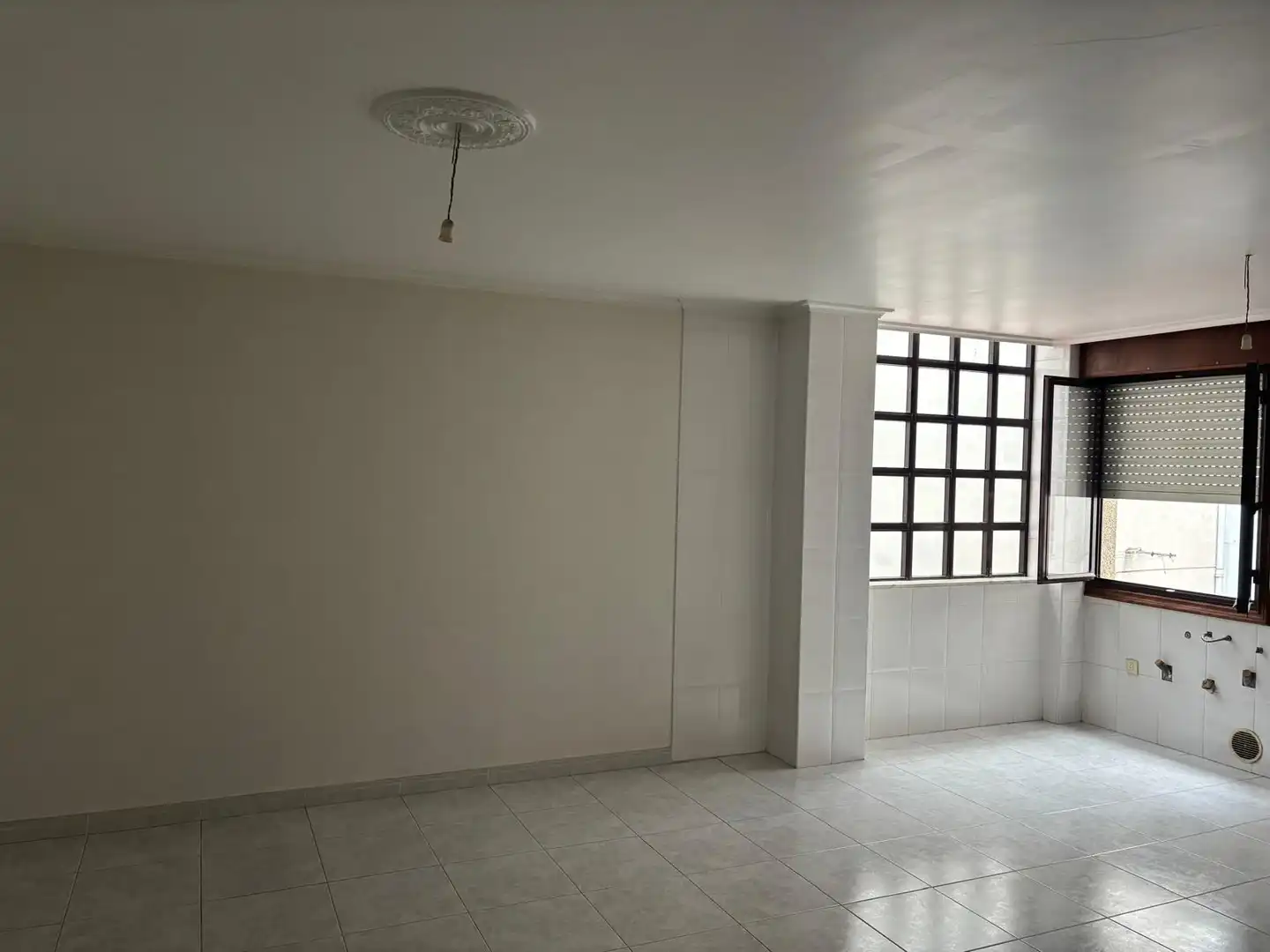 Flat with terrace for sale in Rúa Luis Calvo, imagen 6