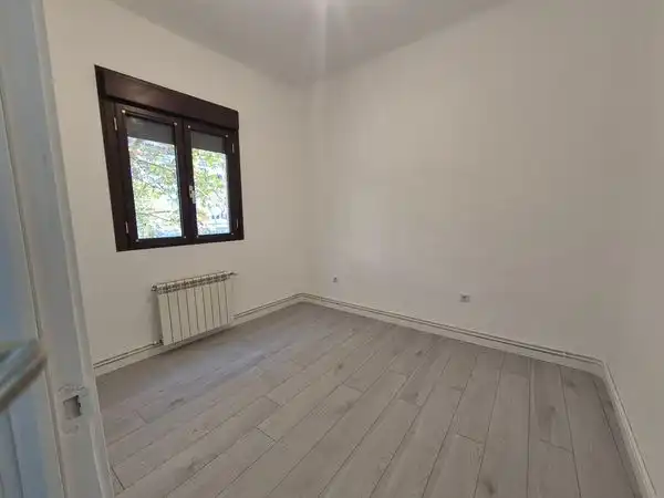 Schlafzimmer von Wohnung zur Miete in Madrid mit Klimaanlage, Heizung und Ofen