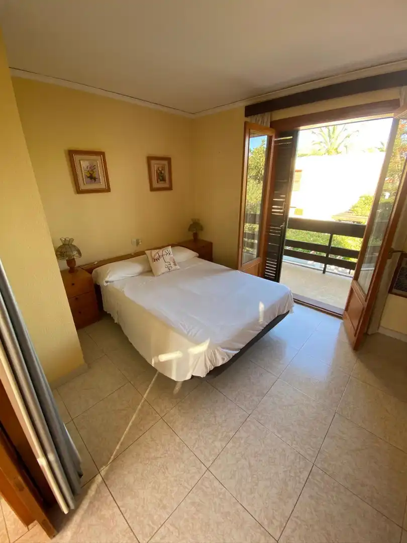 Dormitori de Casa o xalet en venda en Sagunto / Sagunt amb Aire condicionat, Jardí privat i Terrassa
