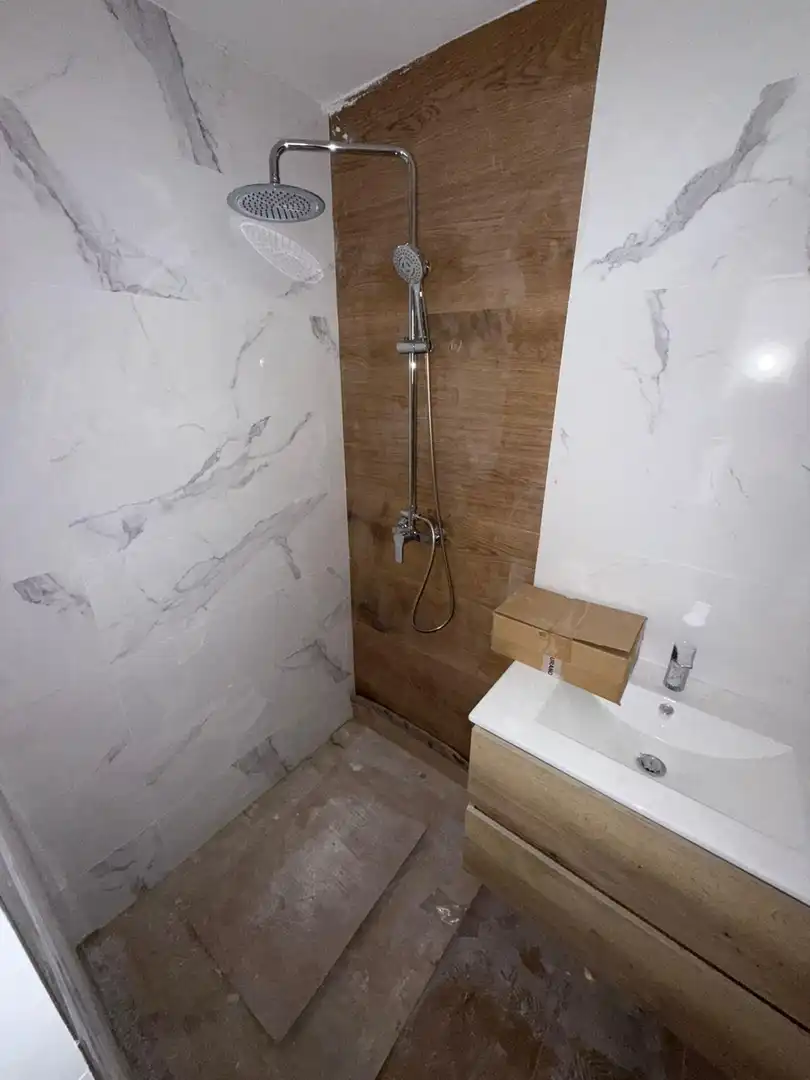 Badezimmer von Gebäude zum Verkauf in Torremolinos