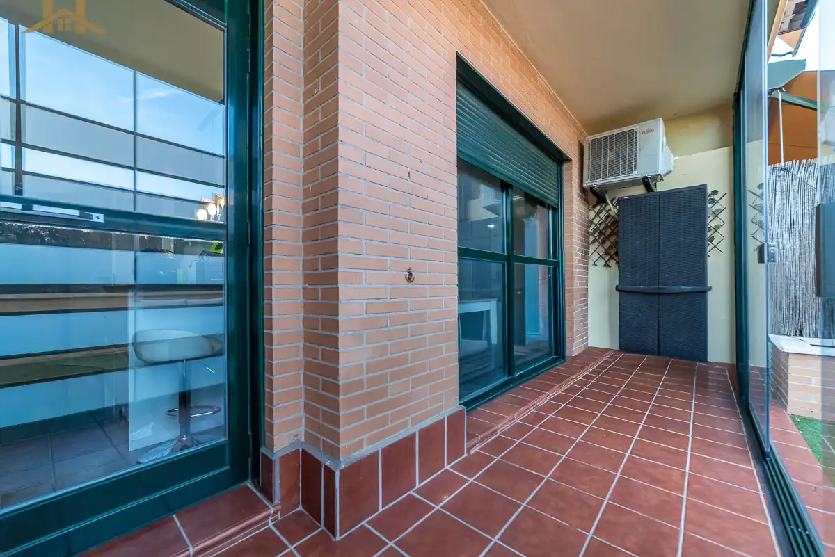Terraza de Planta baja en venta en Navalcarnero con Aire acondicionado, Calefacción y Jardín privado