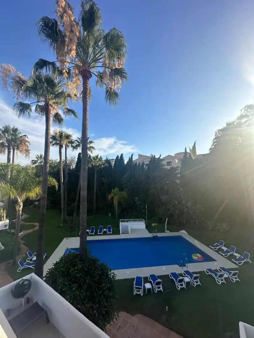 Apartment with pool to rent in Nueva Andalucía, imagen 2