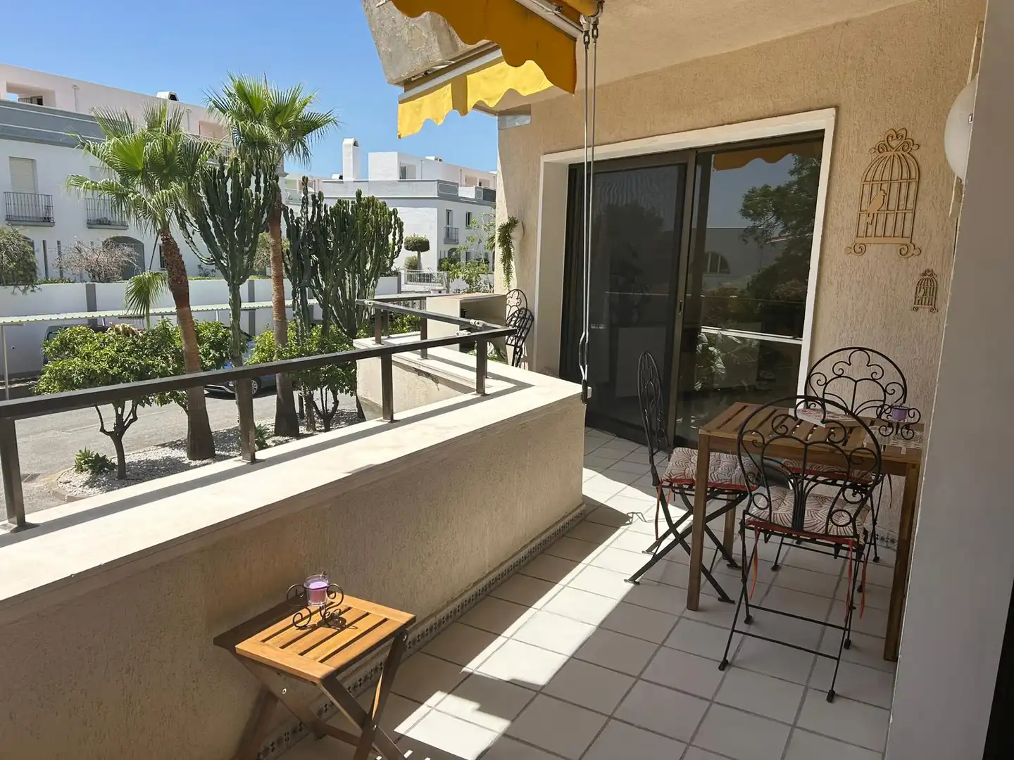 Terraza de Piso de alquiler en Estepona con Aire acondicionado, Terraza y Amueblado