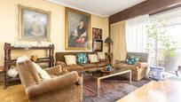 Living room of Flat for sale in  Madrid Capital  with Terrace