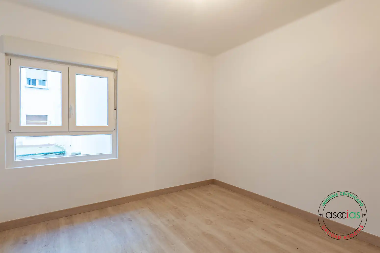 Habitación de Piso en venta en Gijón  con Calefacción