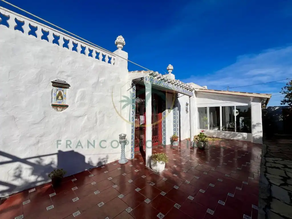 Exterior view of Houses for sale in Cullera