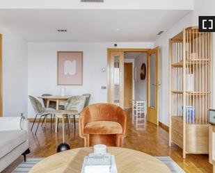 Sala d'estar de Pis de lloguer en  Barcelona Capital amb Aire condicionat, Calefacció i Moblat