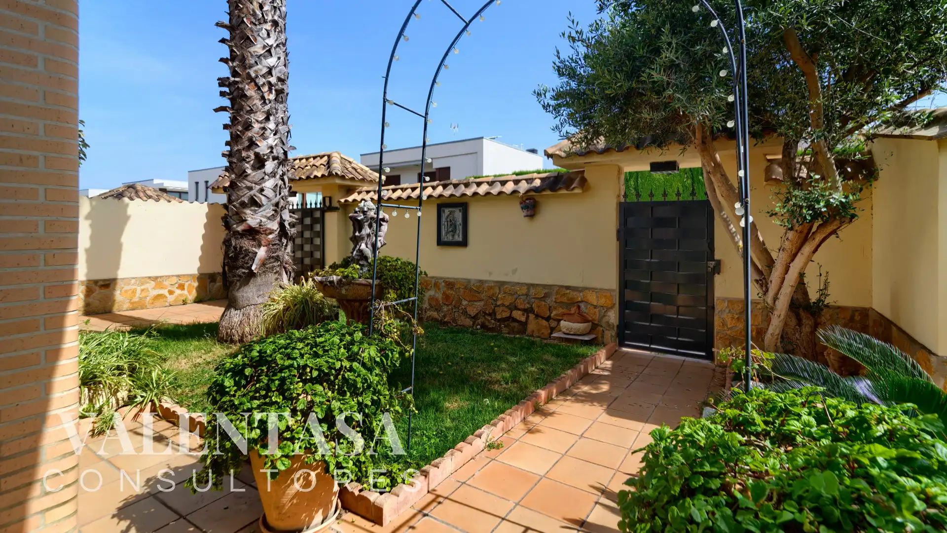 Garden of Houses for sale in L'Eliana  with Air Conditioner, Heating and Private garden