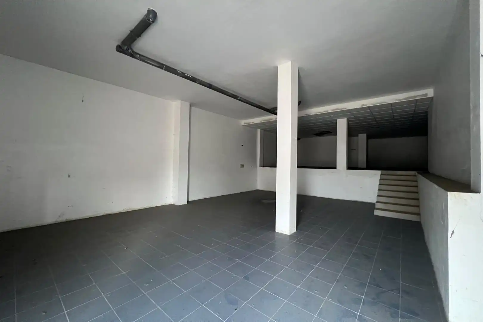 Local comercial en venda a Deltebre, imagen 2
