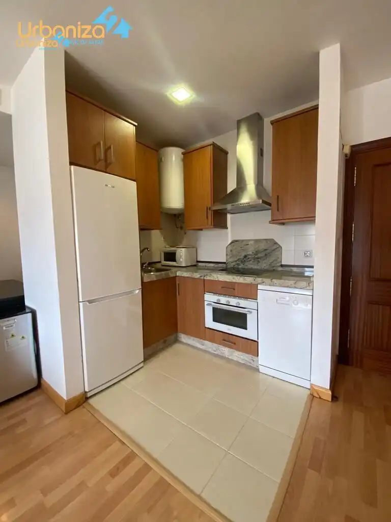 Apartamento con terraza en venta en Carretera de Sevilla - Los Montitos, imagen 5