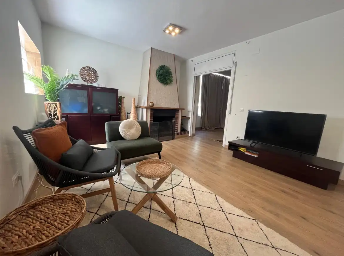 Sala d'estar de Casa o xalet de lloguer en Lloret de Mar amb Calefacció, Jardí privat i Forn