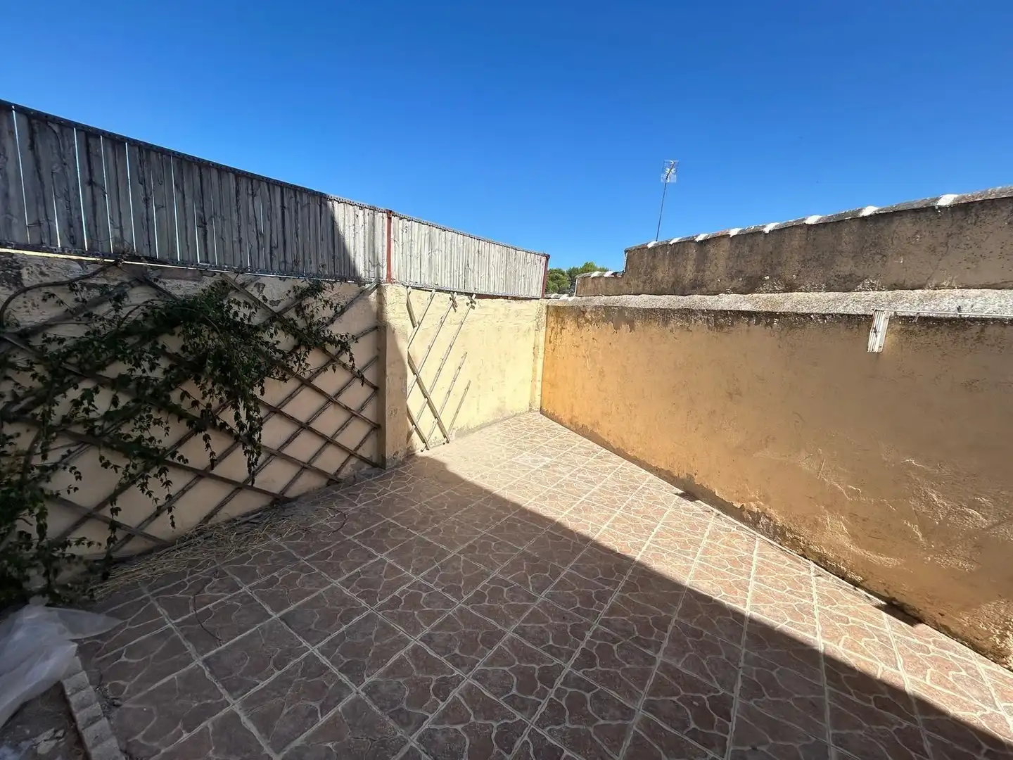 Jardín de Casa adosada en venta en Corpa con Calefacción