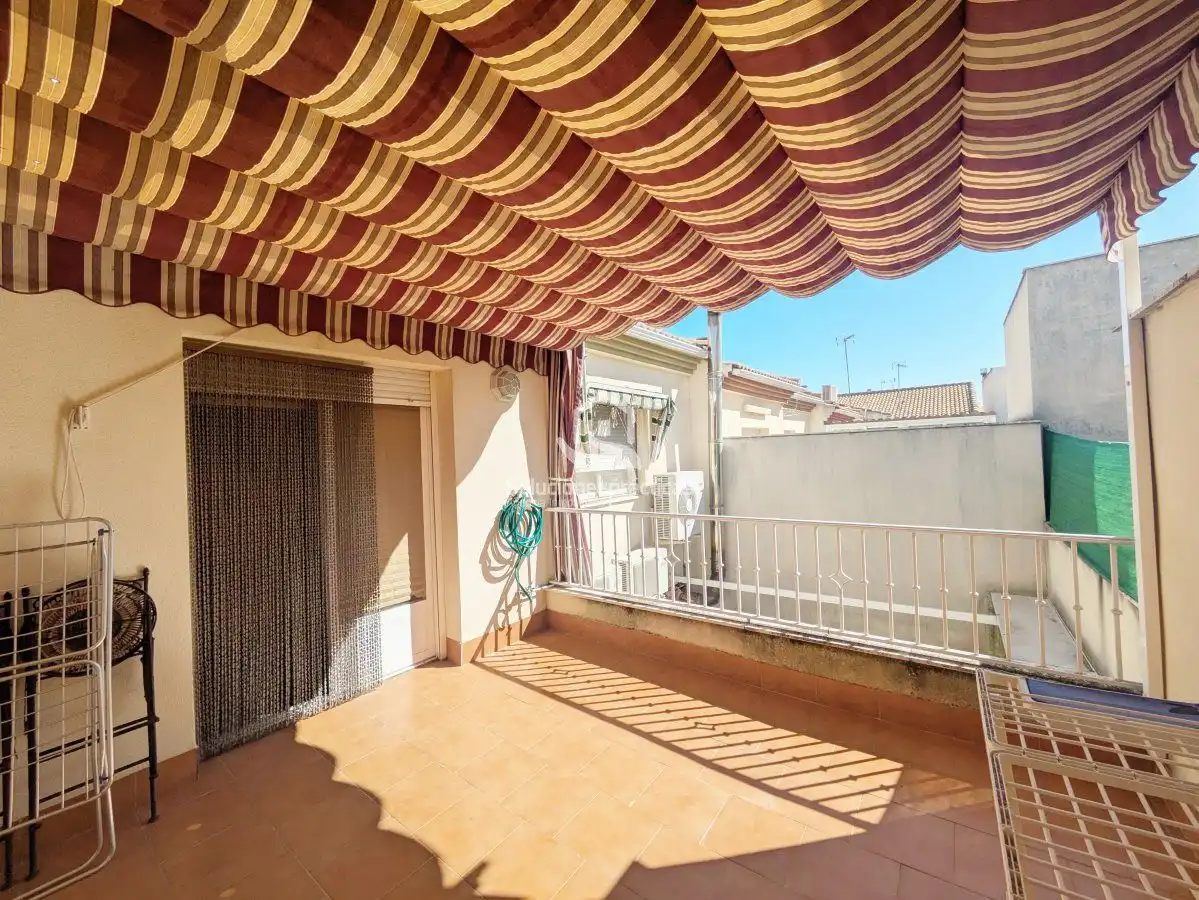 Adossat amb terrassa en venda a Fuerte del Rey, imagen 61
