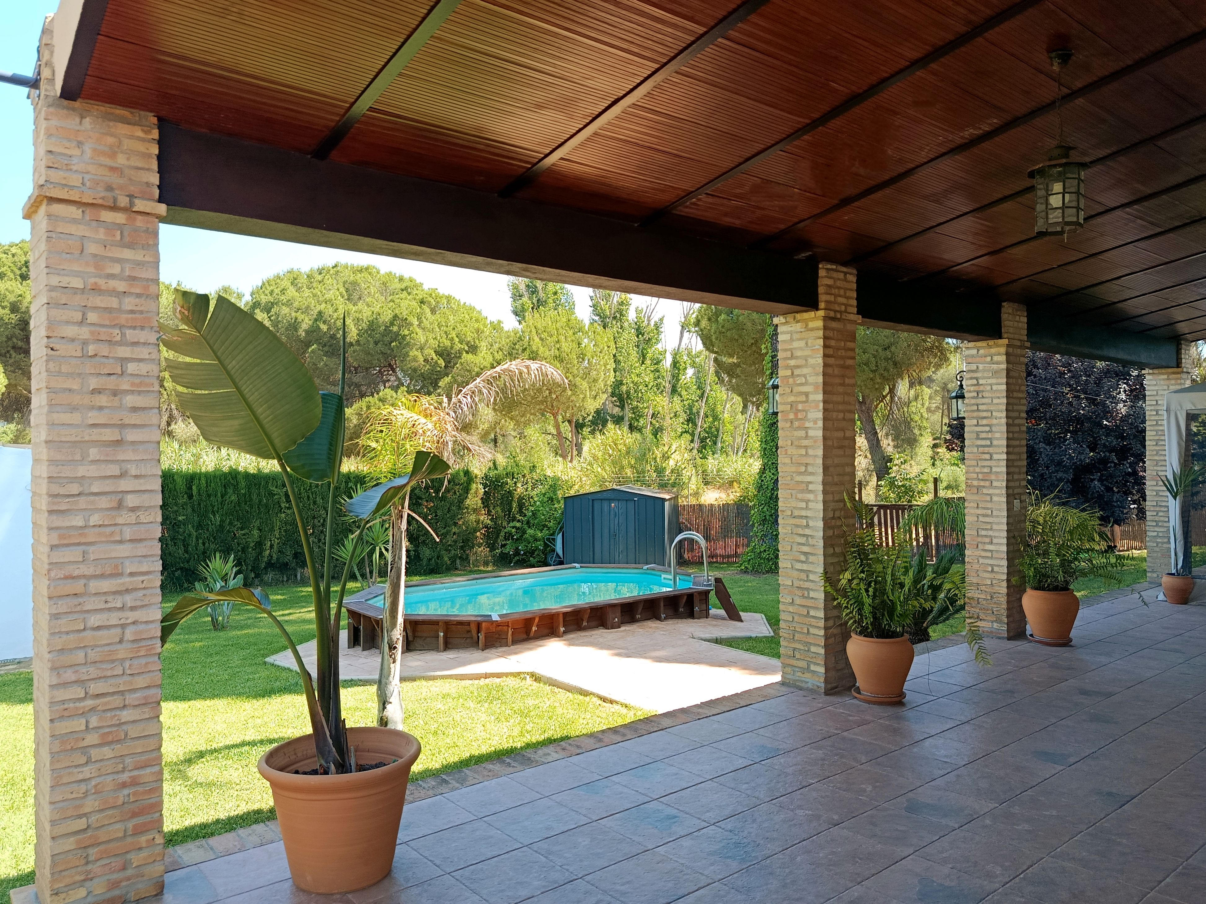 Jardí de Casa o xalet en venda en Hinojos amb Calefacció, Jardí privat i Terrassa