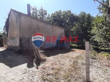 Casa con jardín en venta en A Cañiza