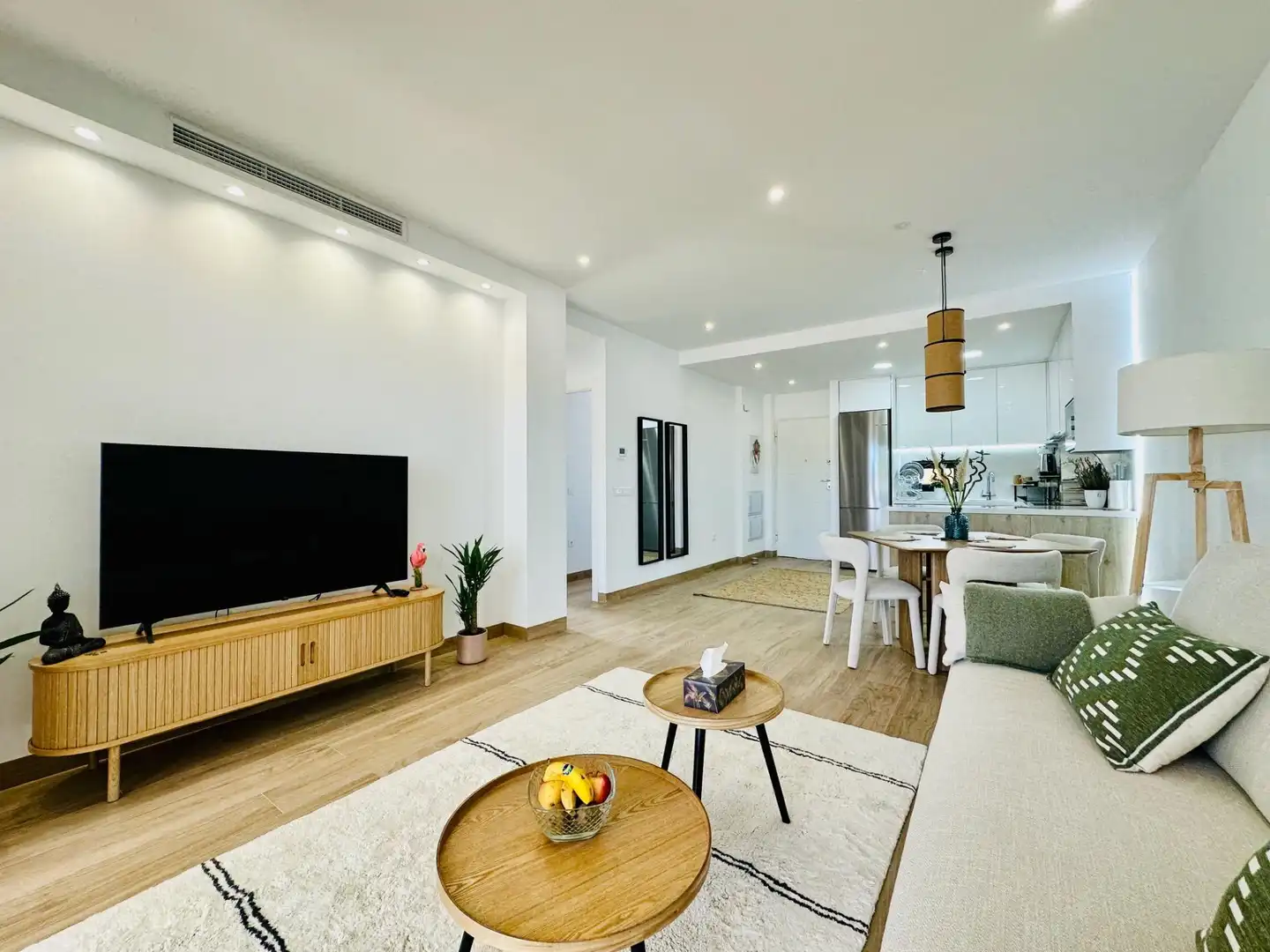 Sala de estar de Apartamento de alquiler en Finestrat con Aire acondicionado, Jardín privado y Terraza