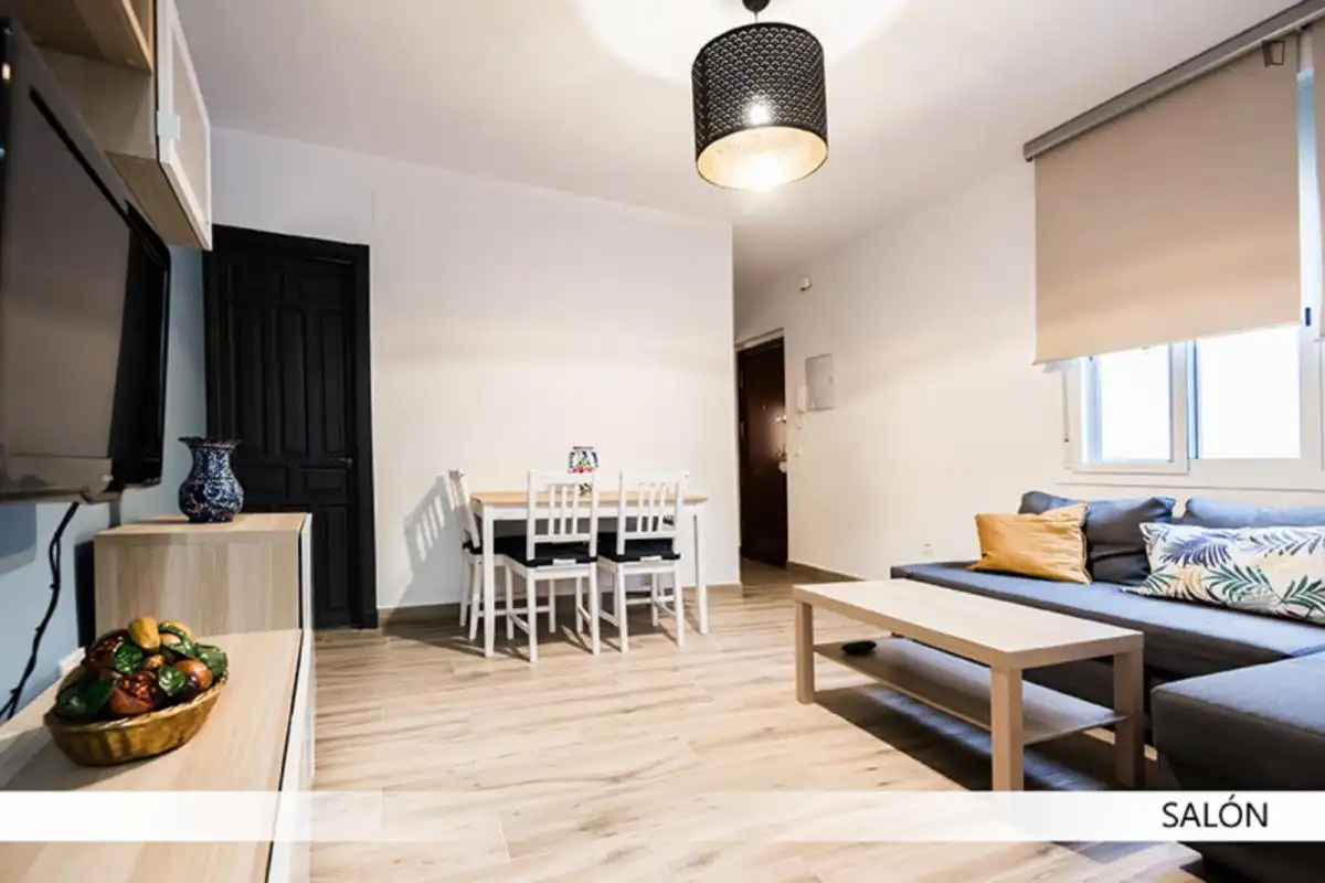 Habitación en Doctor Barraquer - G. Renfe - Policlínico