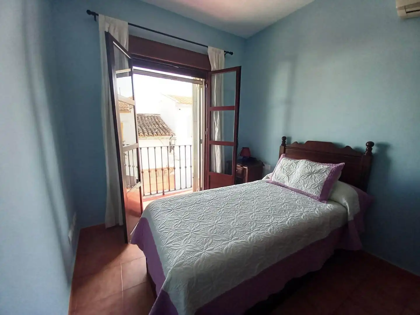 Bedroom of Houses for sale in El Pedroso  with Air Conditioner, Terrace and Storage room