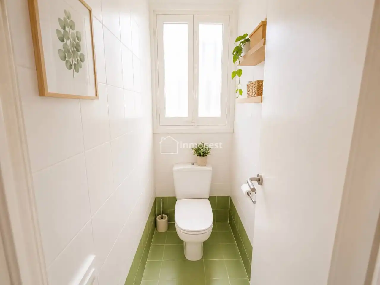 Bathroom of Attic for sale in Girona  with Air Conditioner, Heating and Parquet flooring