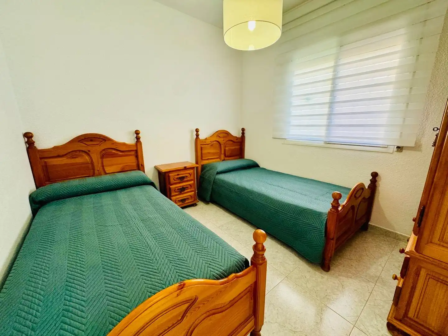 Habitación de Apartamento en venta en Torrox con Aire acondicionado y Piscina comunitaria