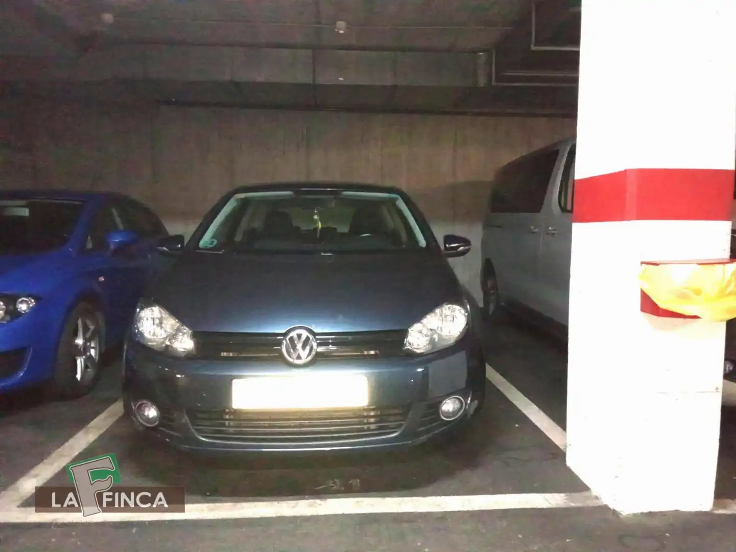 Aparcament de Àtic en venda en Villaviciosa amb Calefacció, Parquet i Terrassa