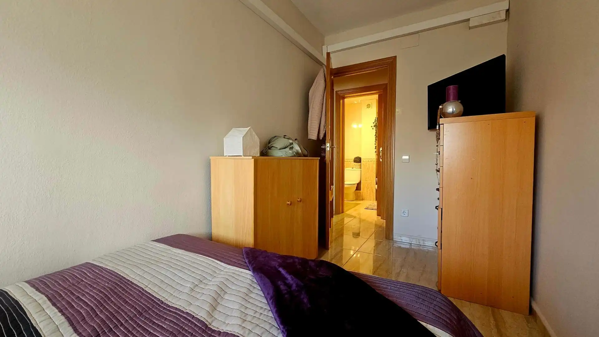 Habitación de Piso de alquiler en Cunit con Aire acondicionado, Terraza y Amueblado