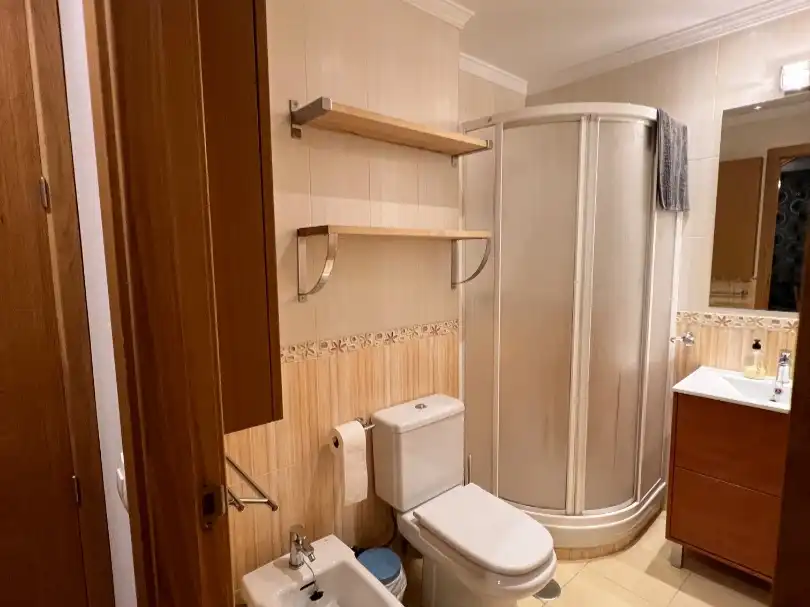 Bathroom of Flat for rent in Marbella  with Air Conditioner, Terrace and Balcony