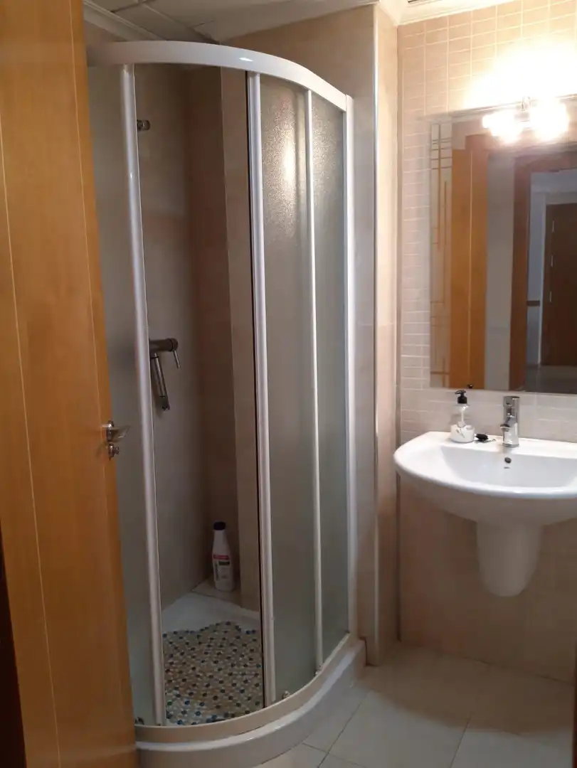 Badezimmer von Erdgeschoss zur Miete in Almería