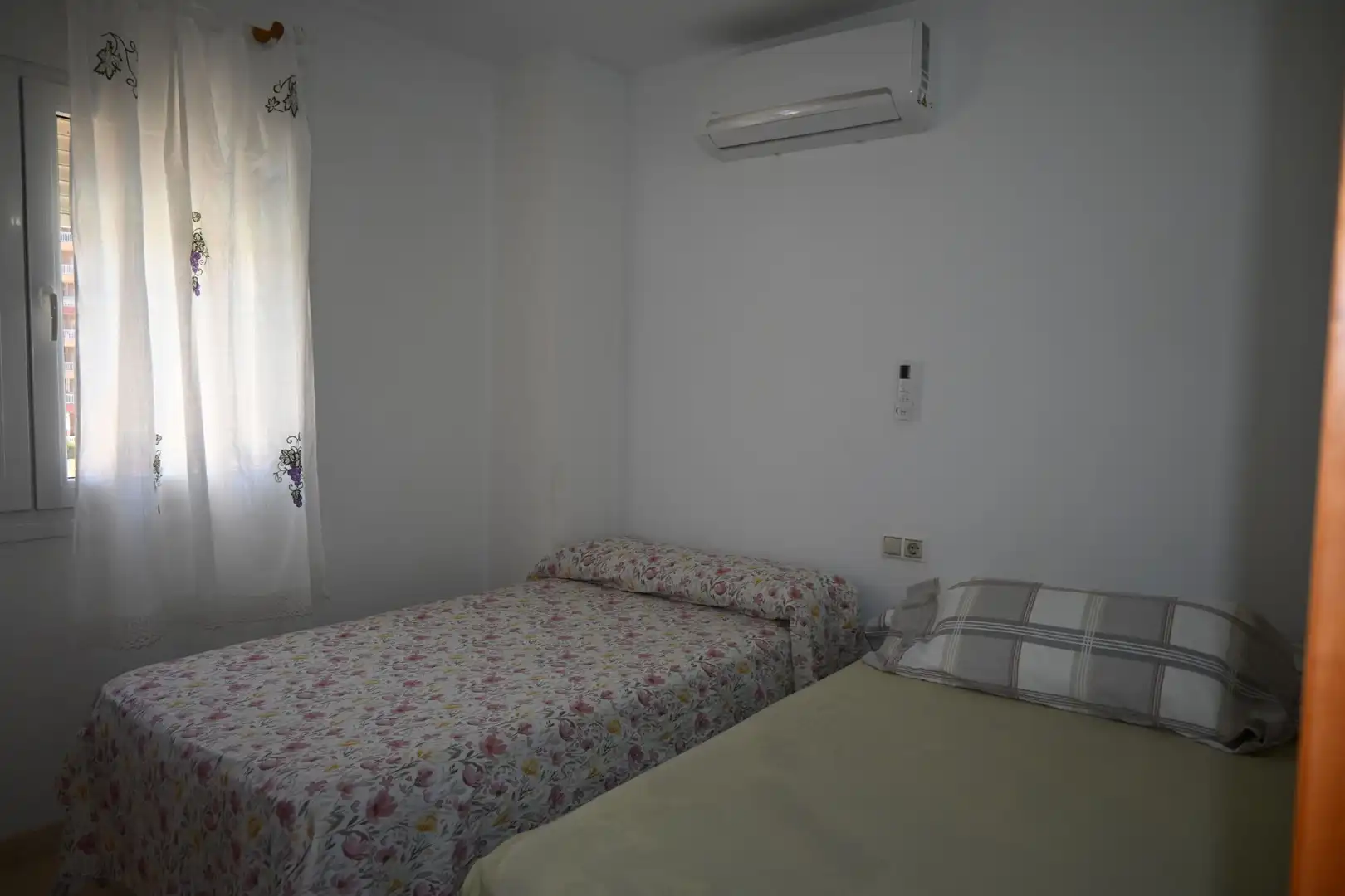 Dormitori de Apartament en venda en La Manga del Mar Menor amb Aire condicionat, Calefacció i Terrassa