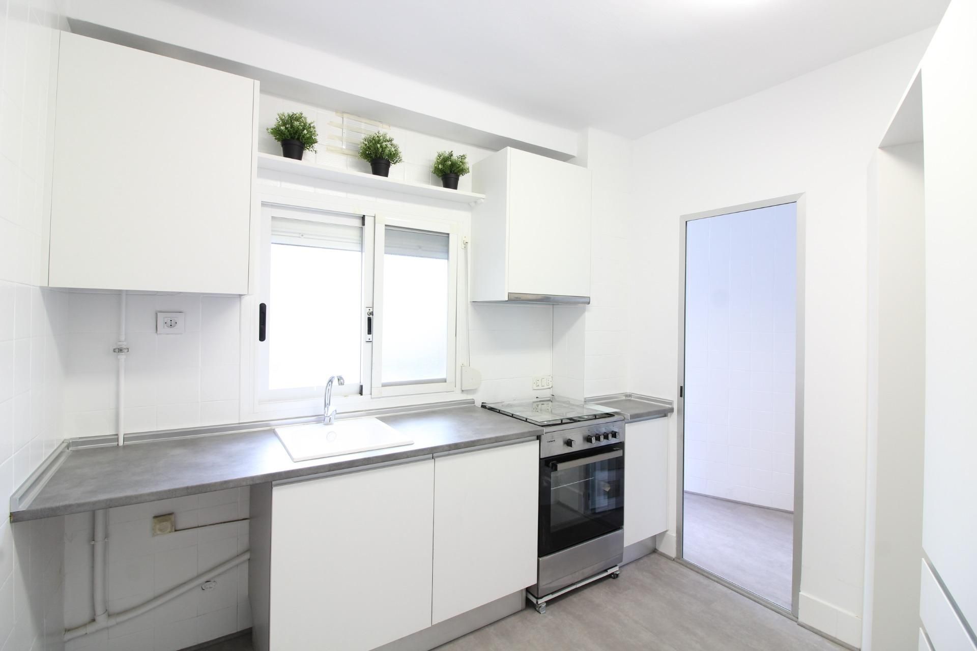 Kitchen of Flat to rent in  Valencia Capital  with Terrace and Balcony