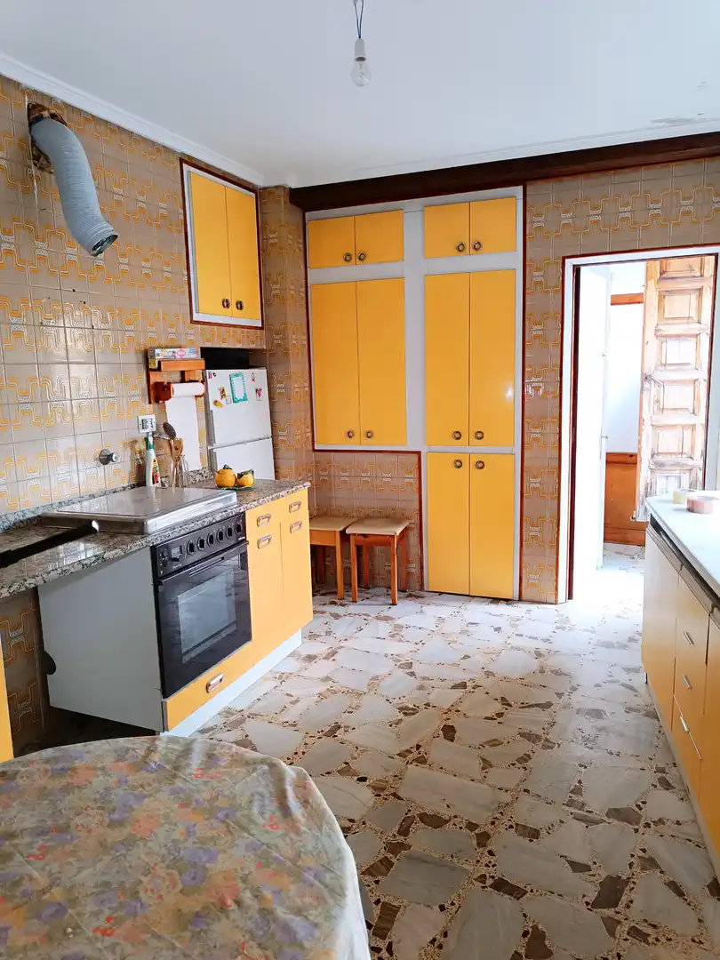 Kitchen of Flat for sale in Barruelo de Santullán  with Parquet flooring, Terrace and Furnished
