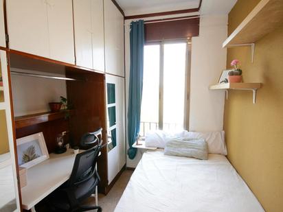 Bedroom of Flat to share in  Barcelona Capital  with Furnished, Washing machine and TV