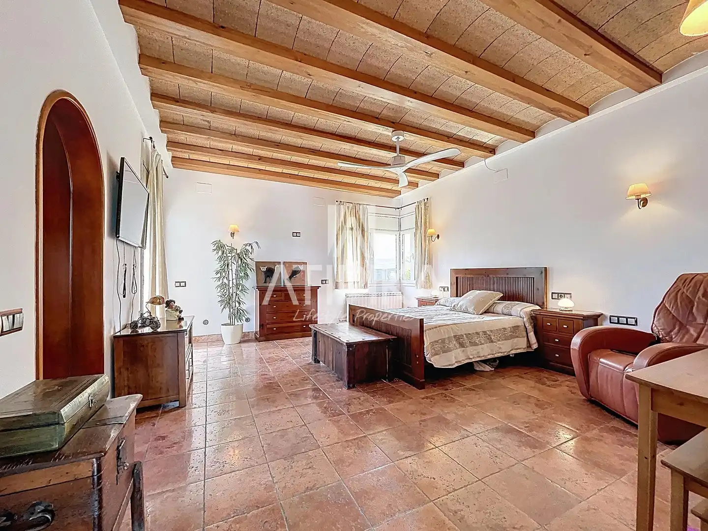 Bedroom of Houses for sale in Sant Pere de Ribes  with Swimming Pool, Oven and Washing machine