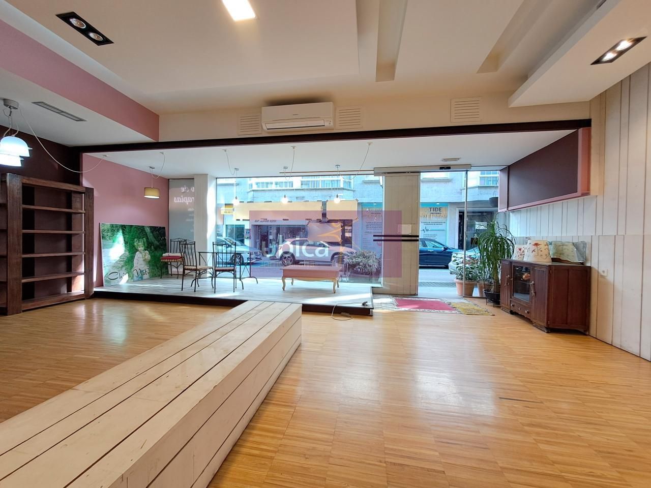 Apartment for sale in Tui  with Air Conditioner, Heating and Parquet flooring