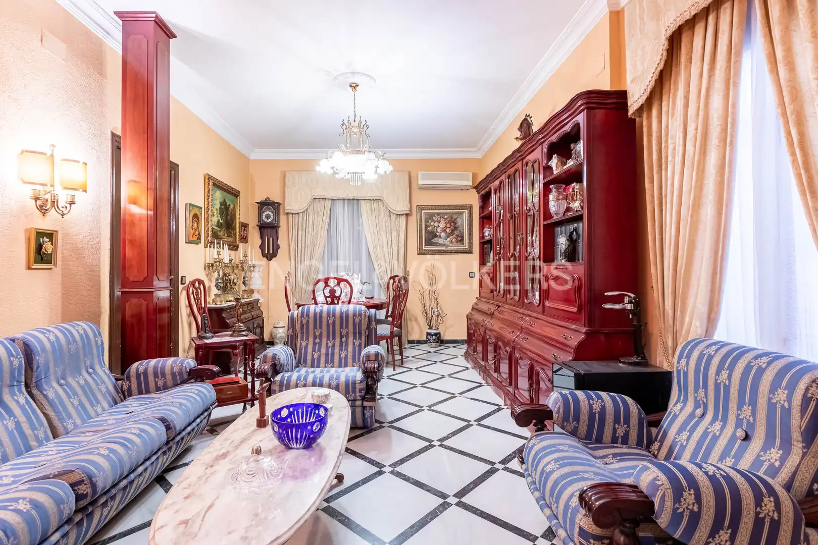 Wohnzimmer von Haus oder Chalet zum Verkauf in Sevilla mit Klimaanlage, Heizung und Abstellraum