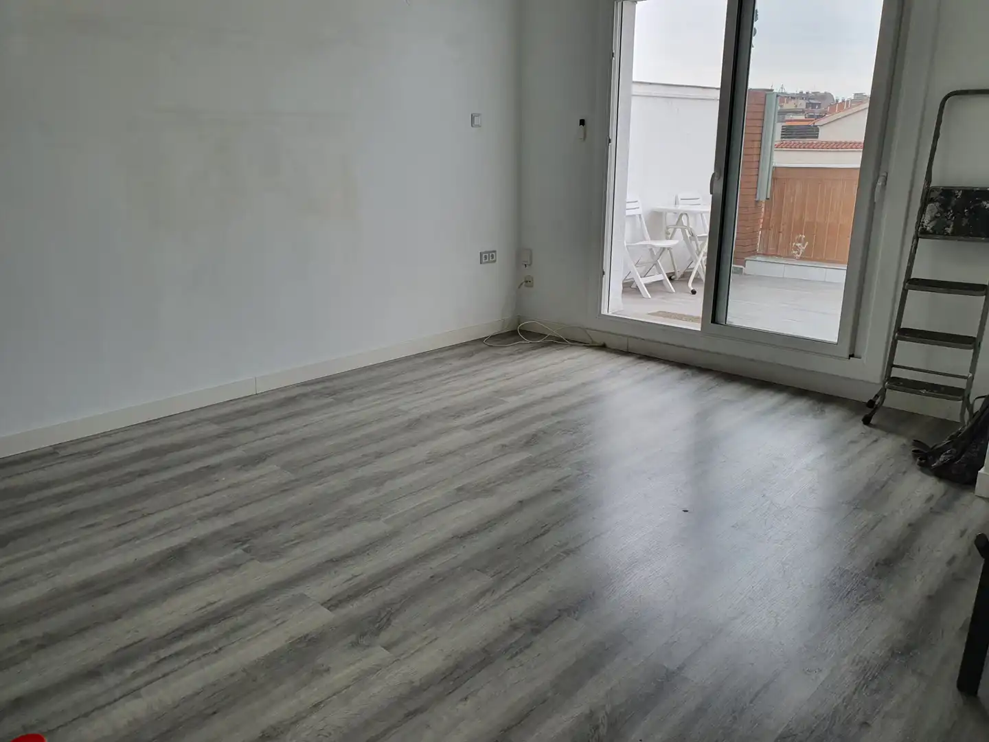Habitación de Ático en venta en Ripollet con Parquet, Terraza y Amueblado