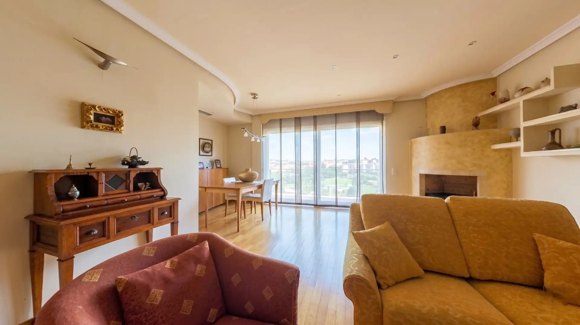 Living room of Houses for sale in Sant Feliu de Llobregat  with Air Conditioner, Heating and Private garden