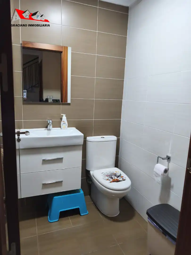 Bathroom of Detached homes for sale in Albacete  with Air Conditioner, Heating and Private garden