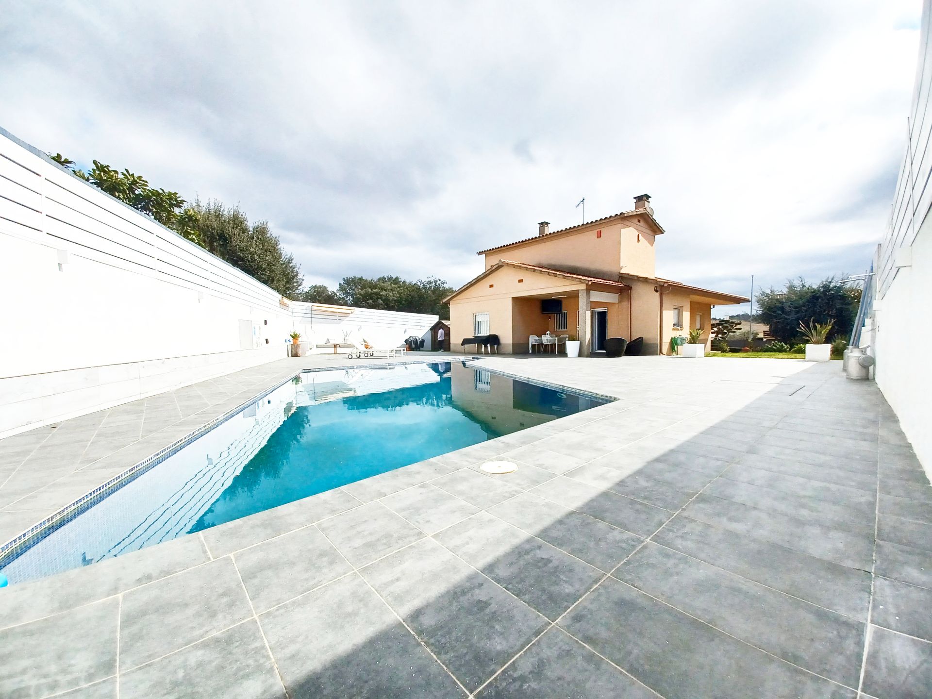 Piscina de Casa o xalet en venda en Collbató amb Aire condicionat, Calefacció i Parquet