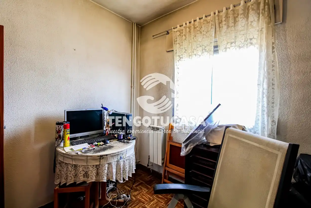 Bedroom of Flat for sale in Madrid  with Terrace and Furnished