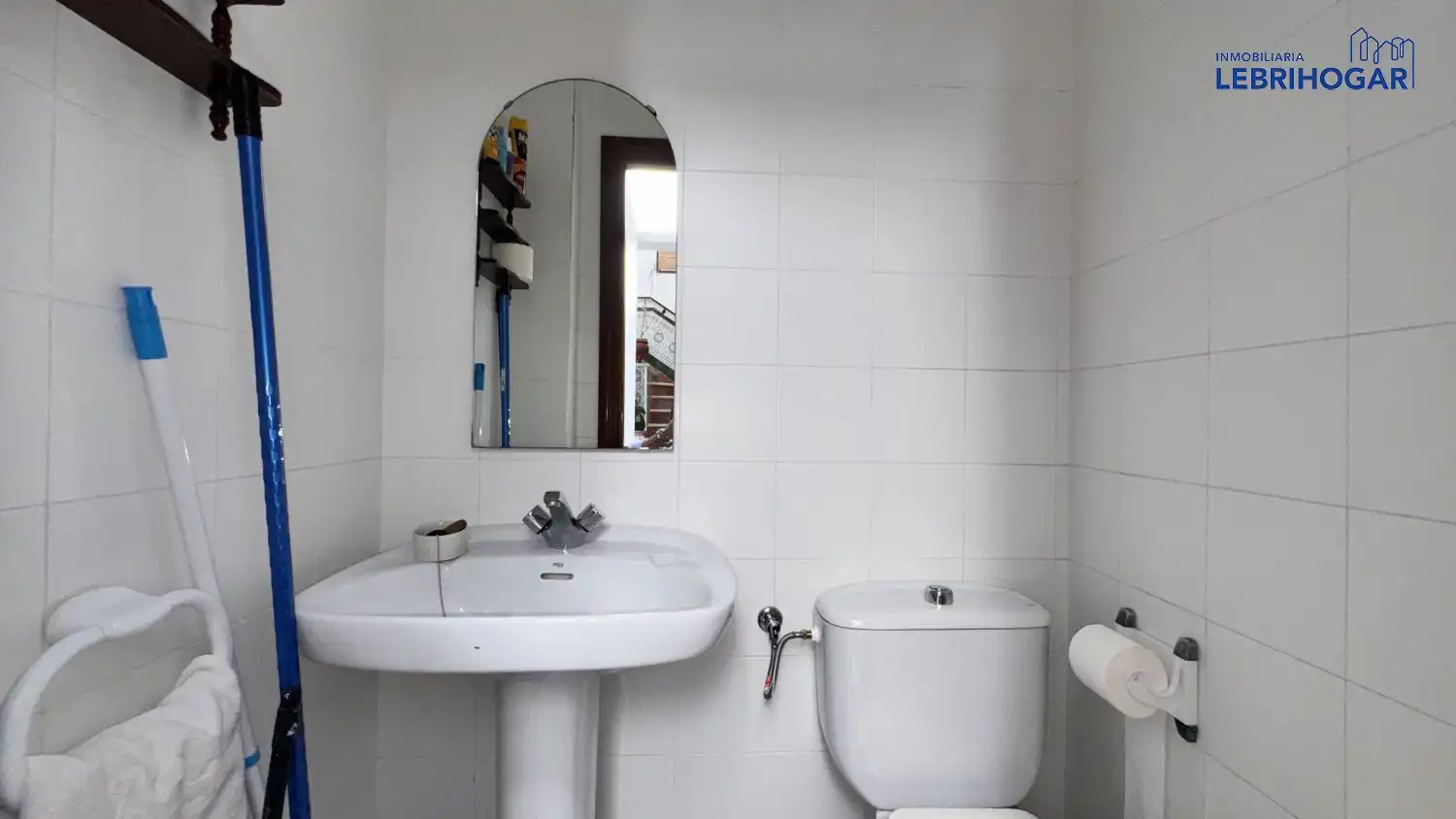 Baño de Casa o chalet en venta en Lebrija con Calefacción, Trastero y Balcón