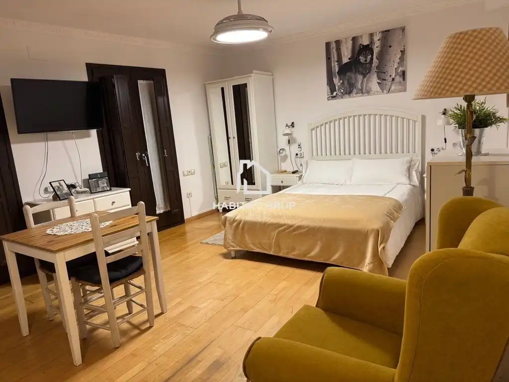 Habitación de Estudio en venta en Girona