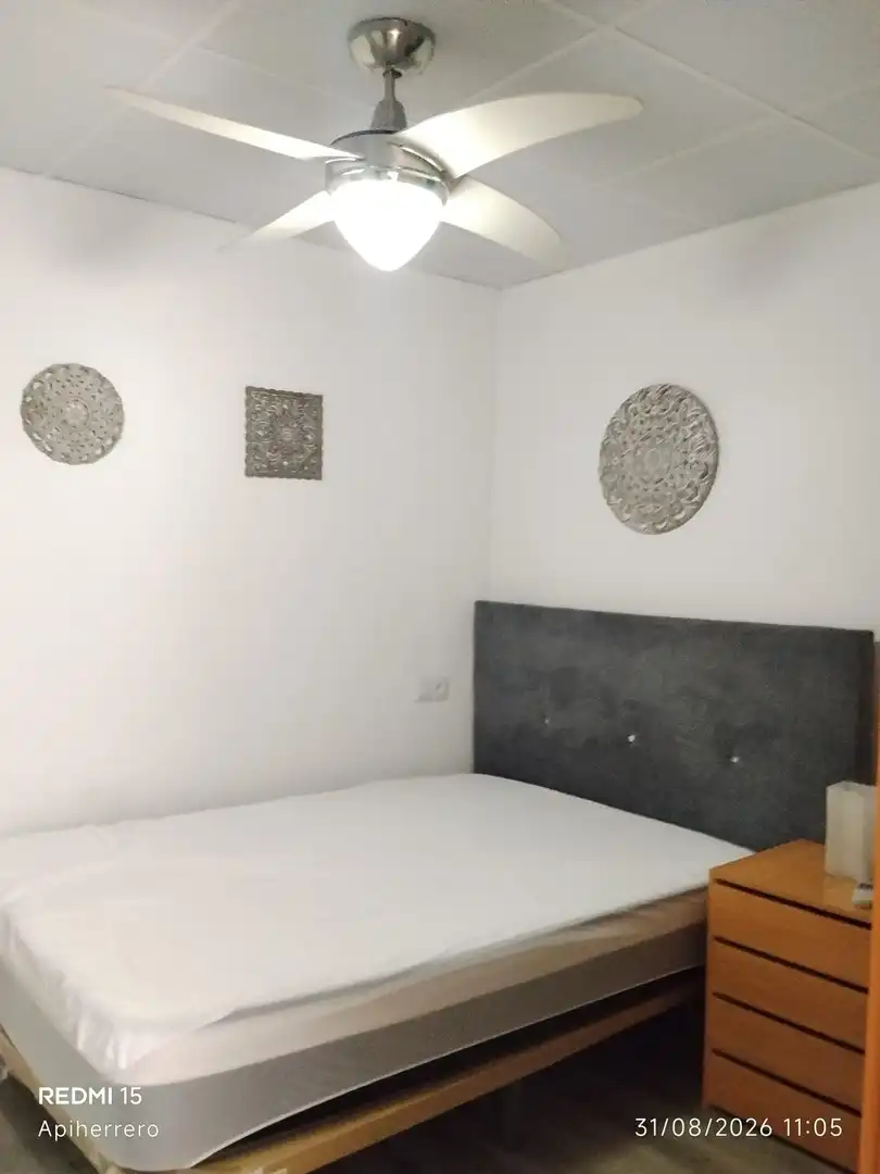 Bedroom of Flat for rent in Alicante / Alacant  with Air Conditioner and Furnished
