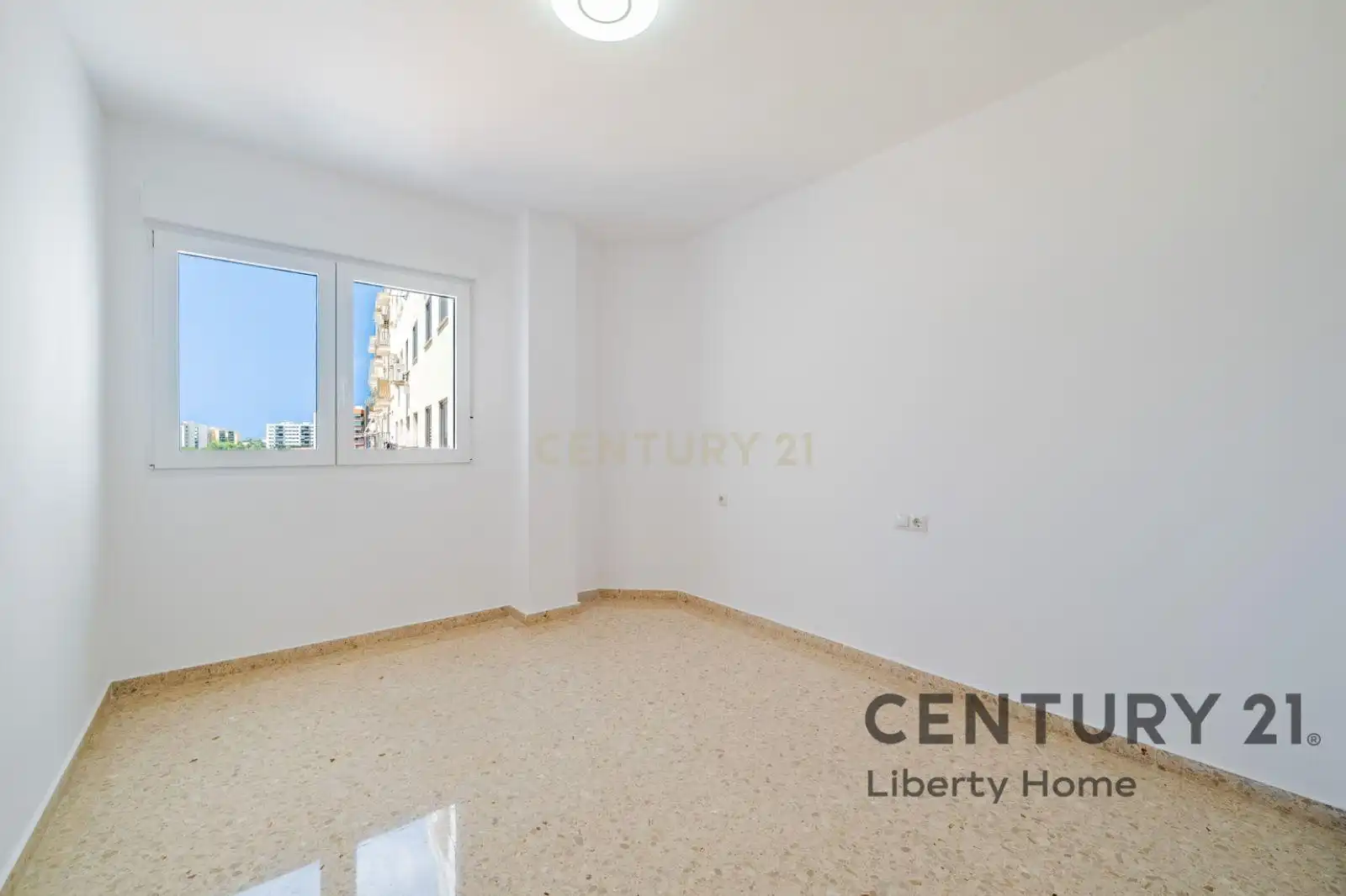 Apartamento en venta en Carrer del Doctor Marañón, 12, València, Spain, 10, Favara