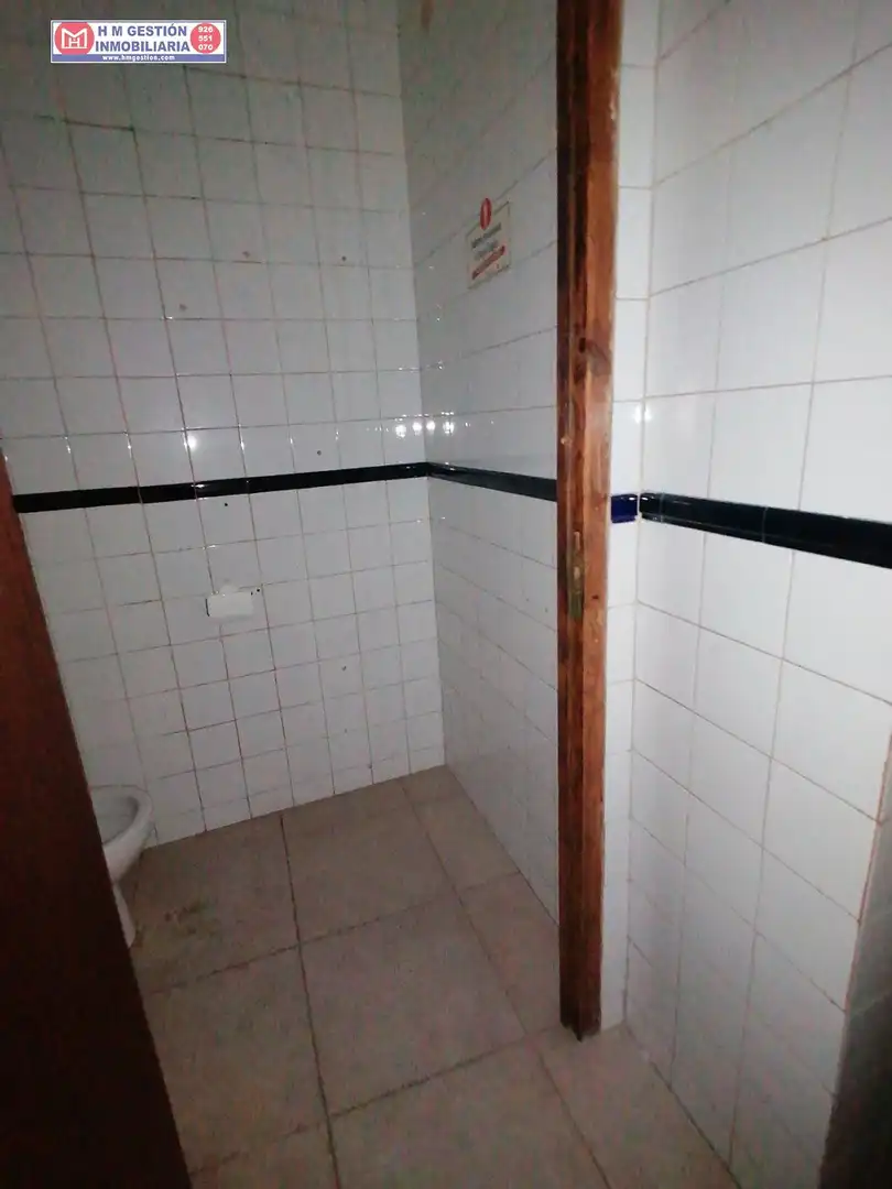 Gewerbefläche zum Verkauf in Herencia, imagen 8