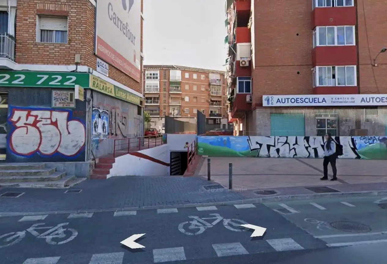 Garage for rent in Avenida de la Fama, 58, La Paz
