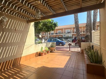Casa amb balcó en venda a Puerto de Mazarrón