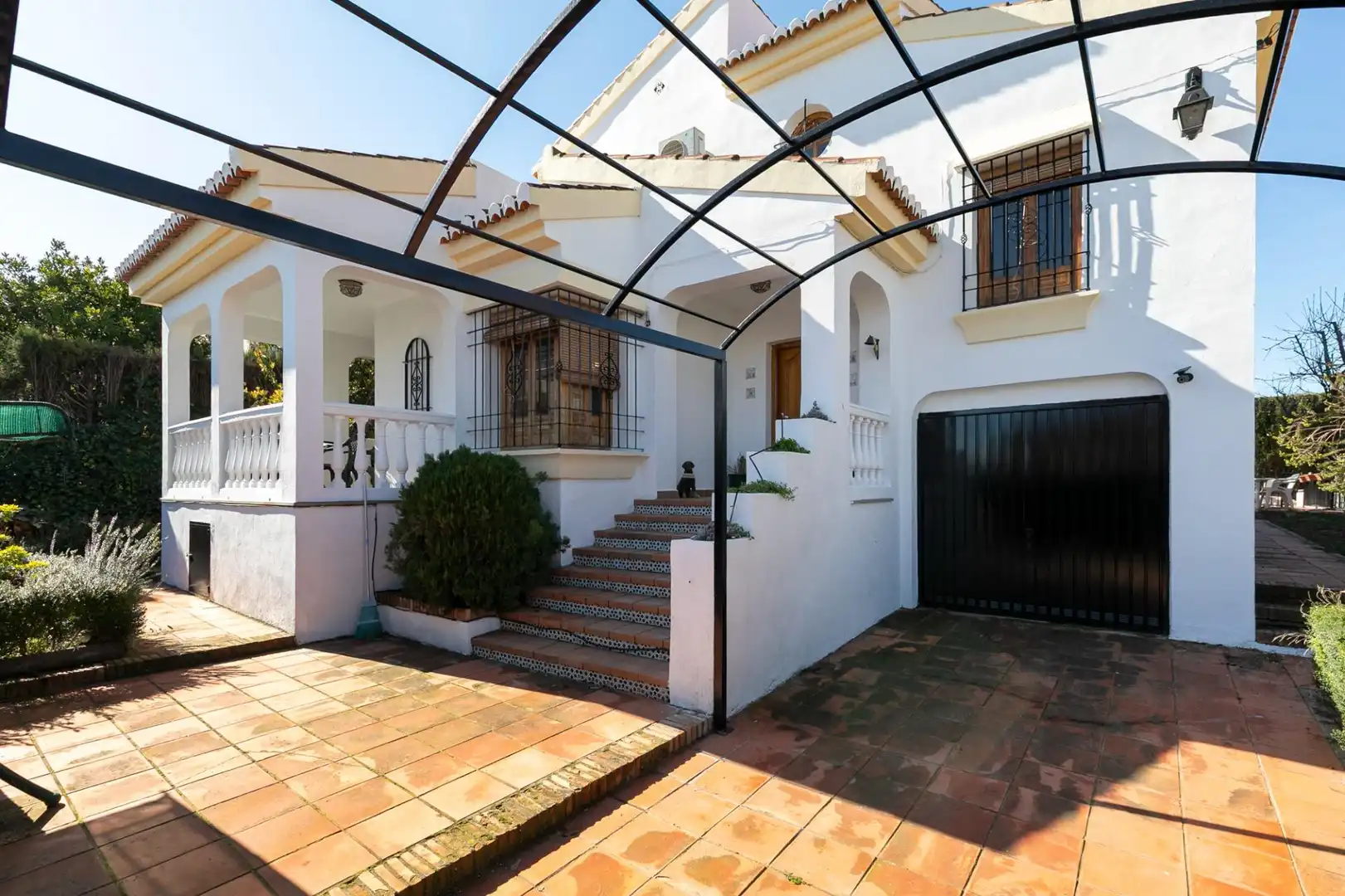 Exterior view of Houses for sale in Villa de Otura  with Air Conditioner, Private garden and Terrace