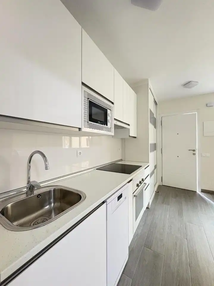 Cocina de Planta baja de alquiler en Madrid con Aire acondicionado y Calefacción